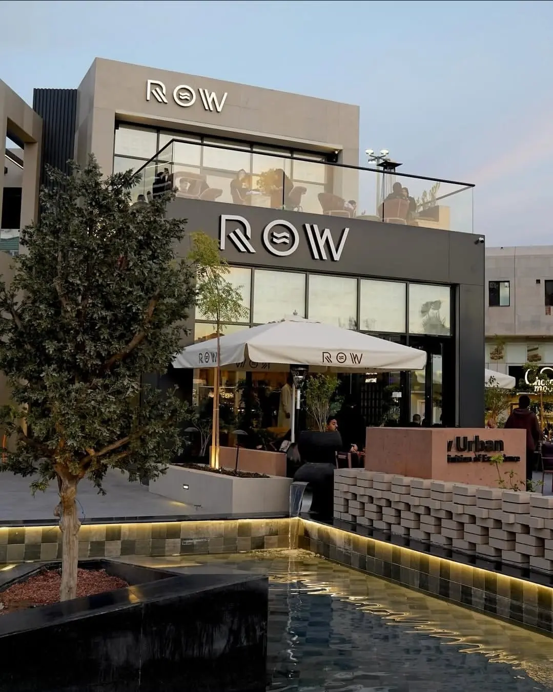 Row Café